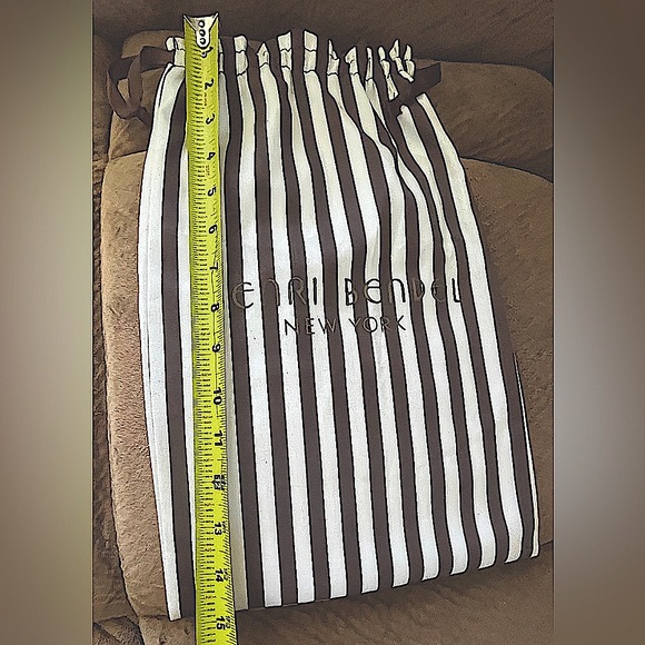 Dust Bag — Henri Bendel - Picture 3 of 6